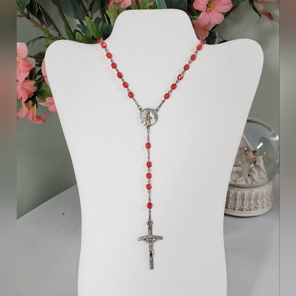 Jewelry - POPE JOHN PAUL ll Italy rosary beads. 📿 double sided. CRUCIFIX.